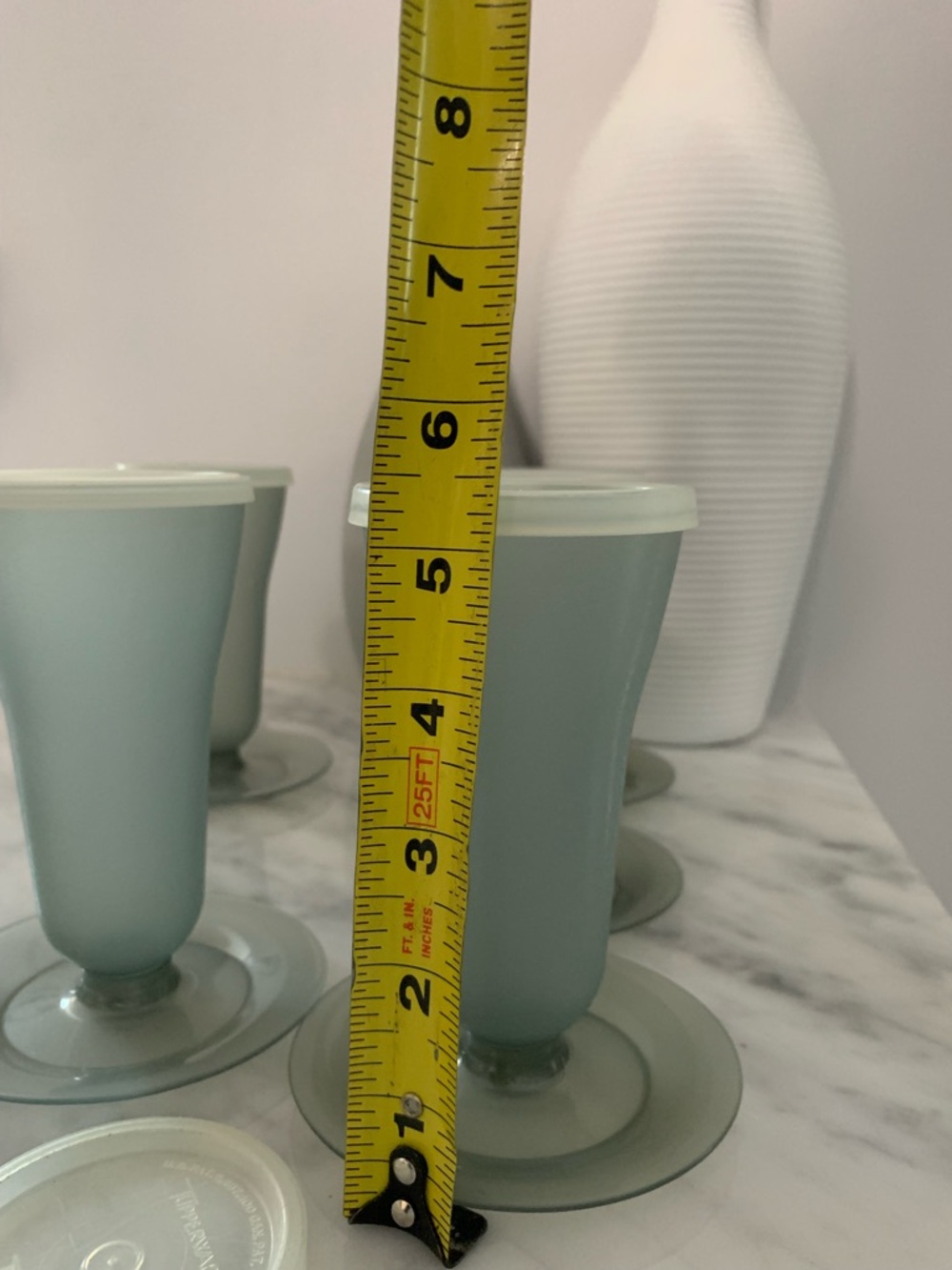Set of 6 Tupperware Smoky Gray Dessert Goblets with Clear/White Lids - Picture 7 of 9